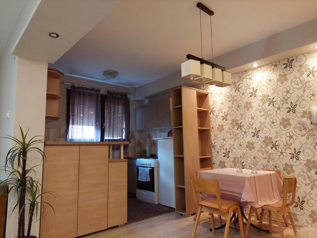 Hills Apartment Ni Exterior foto